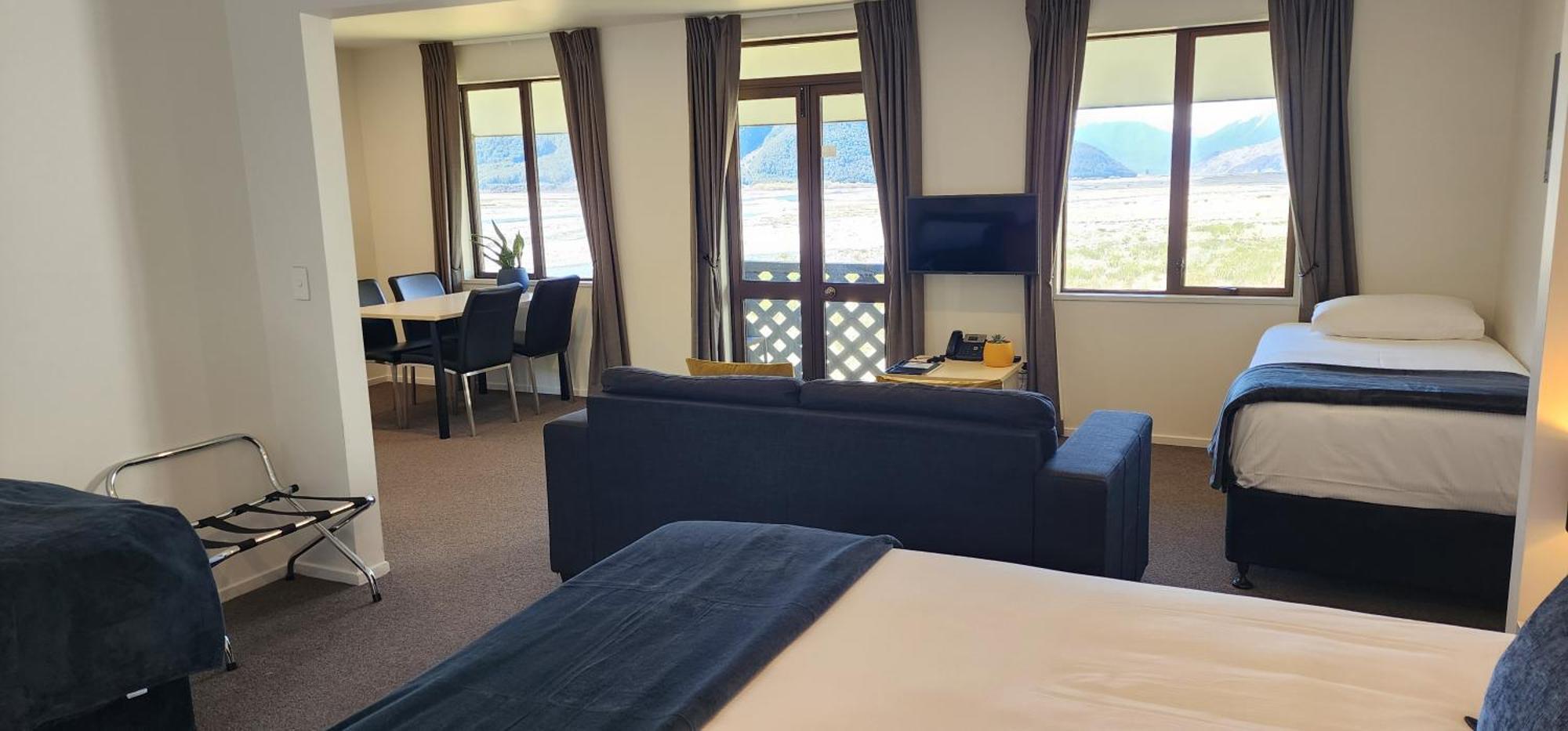 The Bealey Hotel Arthur's Pass Buitenkant foto
