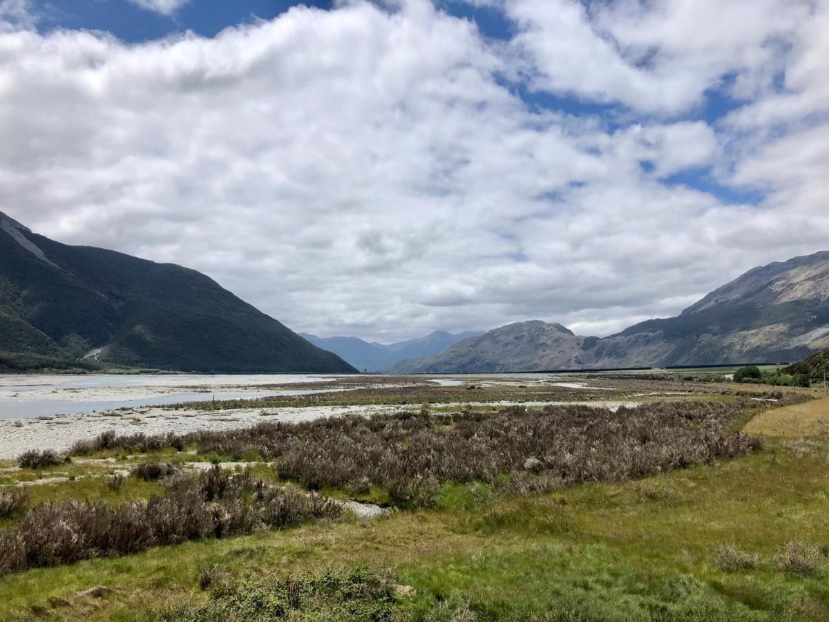The Bealey Hotel Arthur's Pass Buitenkant foto